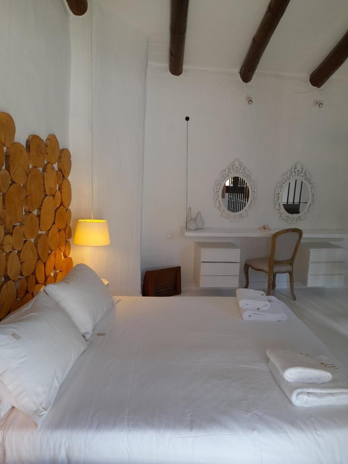 Monastery Estate Guesthouse 수지아 외부 사진
