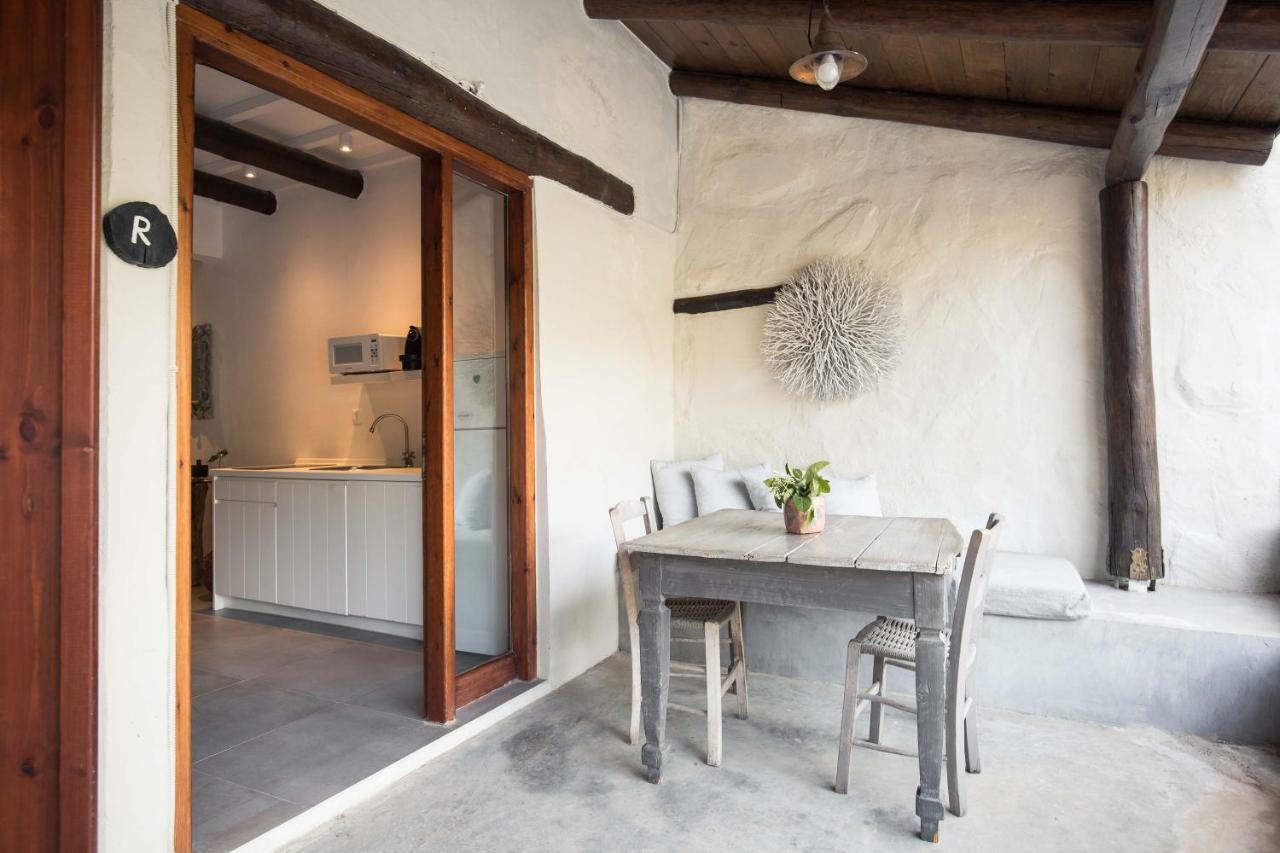 Monastery Estate Guesthouse 수지아 외부 사진