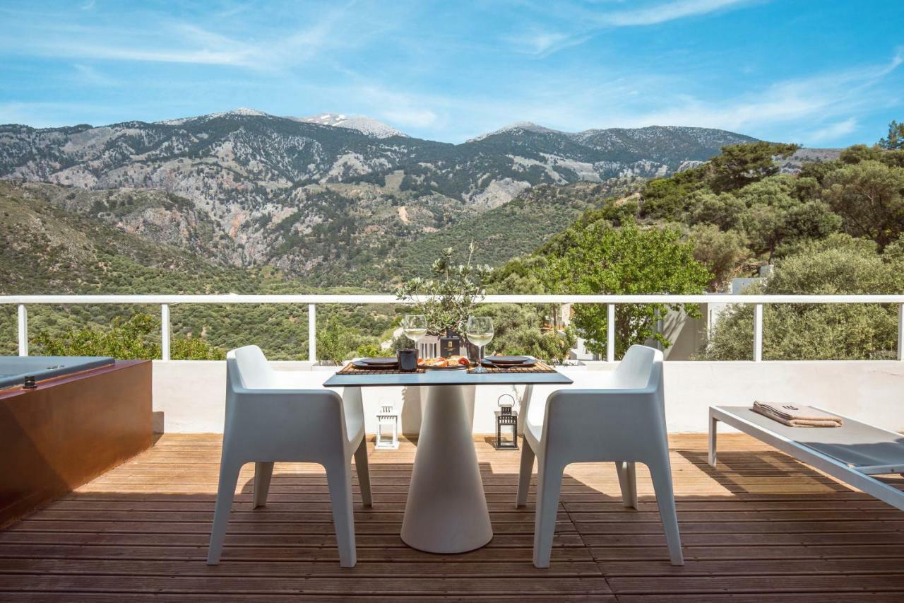 Monastery Estate Guesthouse 수지아 외부 사진
