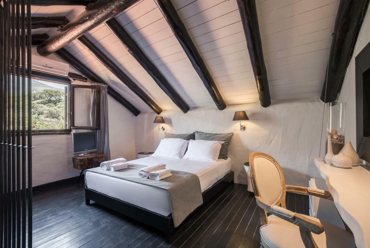 Monastery Estate Guesthouse 수지아 외부 사진