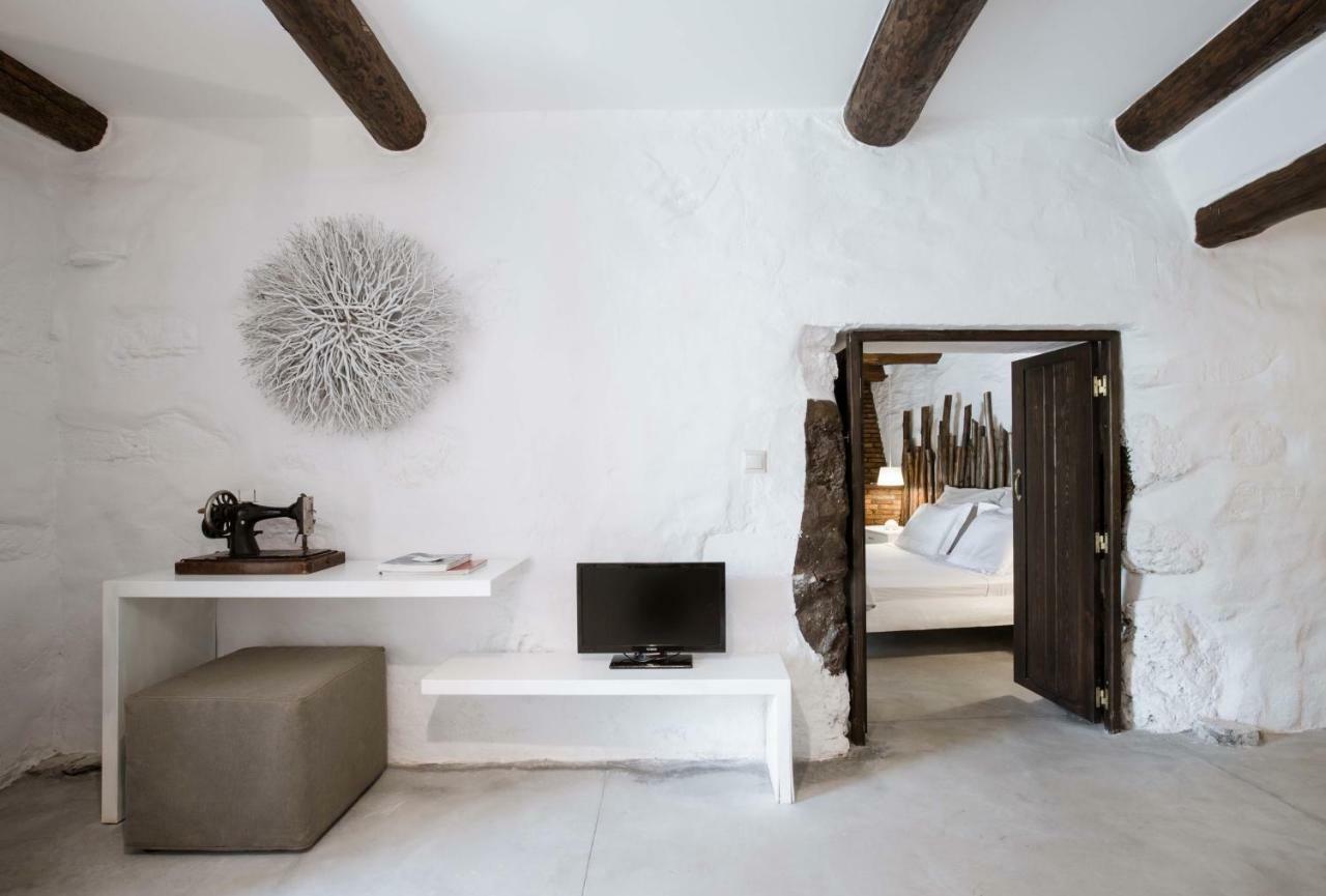 Monastery Estate Guesthouse 수지아 외부 사진