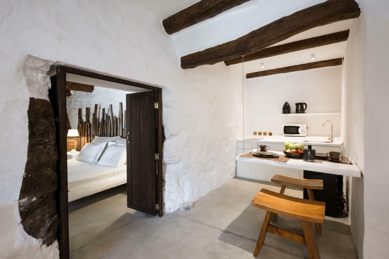 Monastery Estate Guesthouse 수지아 외부 사진