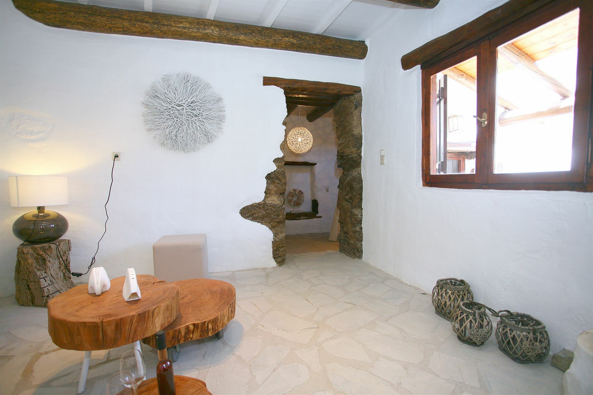 Monastery Estate Guesthouse 수지아 외부 사진